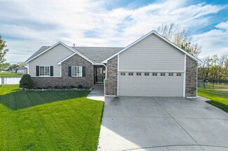 1420 E Sunset Ct, Goddard, KS 67052