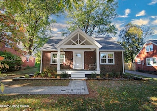 2832 Yorkshire Blvd, Louisville, KY 40220