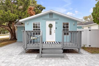 5161 Rena St N, Saint Petersburg, FL 33709