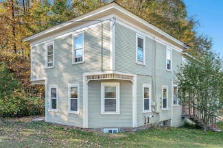 21 River Rd W, Johnson, VT 05656