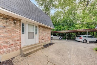 6110 Ridgeacres Dr, Cincinnati, OH 45237