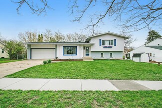 1746 Auburn Ave NE, Grand Rapids, MI 49505