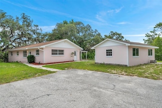 17826 Littlewood Dr, Spring Hill, FL 34610