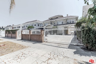 450 S Serrano Ave, Los Angeles, CA 90020