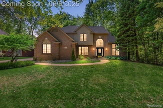 53629 Wayburn Ct, Shelby Township, MI 48315