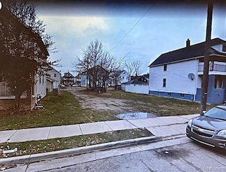 2291 Danforth St, HamtraMcK, MI 48212