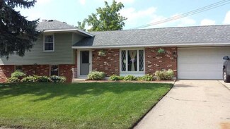 141 Cleveland Cir, Granville, IL 61326