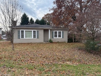 146 Thunder Ln, Millers Creek, NC 28651