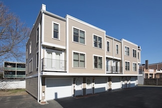 241 Prospect St Unit 2, Cambridge, MA 02139