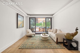 20 E 74th St Unit 2-G, New York, NY 10021