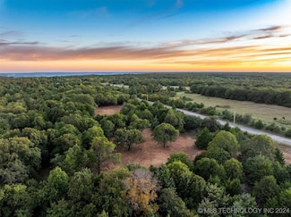 5 Slaughterville Rd, Wanette, OK 74878