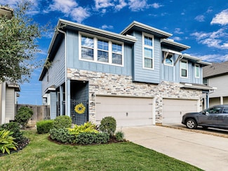 22726 Sutherland Bend Ln, Richmond, TX 77469