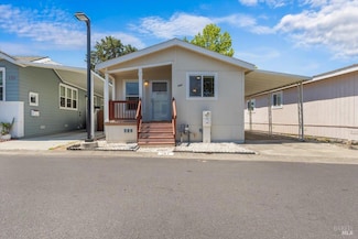 187 Bluejay Dr, Santa Rosa, CA 95409