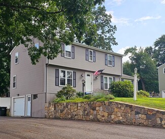 14 Brookfield Rd, Milford, MA 01757