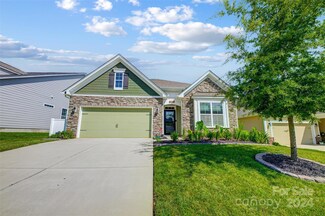 523 Belle Grove Dr, Lake Wylie, SC 29710