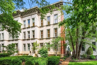 2209 Park Ave, Saint Louis, MO 63104