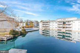 103 Waters Edge Dr Unit 103, Newark, DE 19702