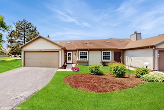 267 Juniper Cir, Streamwood, IL 60107