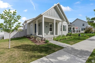 5153 W Lake Terrace Ave, South Jordan, UT 84009