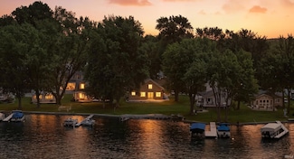 6540 S 070 E, Wolcottville, IN 46795