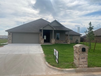 1409 N Oak, Seiling, OK 73663