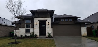 11424 White River Dr, Aubrey, TX 76227