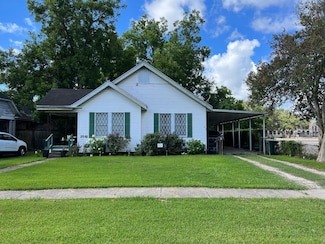 2545 Laurel Ave, Beaumont, TX 77702