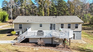 219 Barlow Rd, Williamsburg, VA 23188