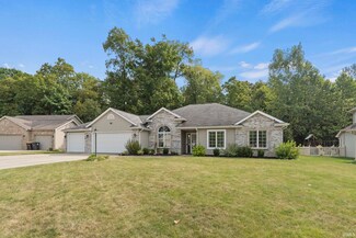 1516 Colfax Ct, Fort Wayne, IN 46815