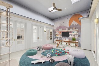 250 Gessner Rd, Houston, TX 77024