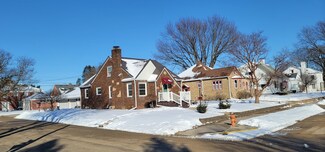 512 W 13th St, Sterling, IL 61081