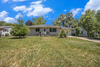 1556 Mullins Ave NW, Grand Rapids, MI 49534