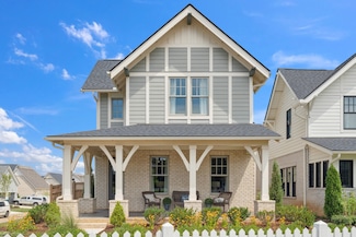 2612 Buckner Ln, Thompson's Station, TN 37179