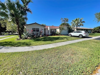10400 NW 5th Ct, Plantation, FL 33324