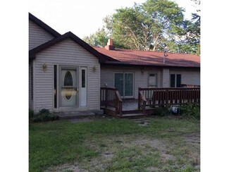 308 E Willey St, Plainfield, WI 54966
