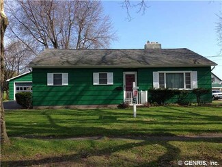 26 Union St, Sodus, NY 14551