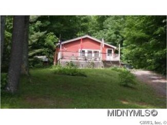 125 Lorton Lake Dr, Altmar, NY 13302