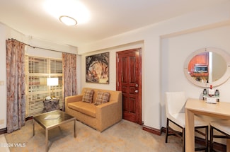 26 Avondale Ln Unit 206-H, Beaver Creek, CO 81620