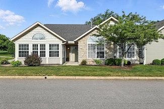 1182 Cobblefield Dr, Ontario, OH 44903