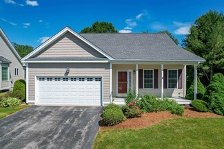 16 Stearns Ln, Merrimack, NH 03054