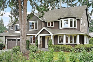 2104 108th Ave SE, Bellevue, WA 98004