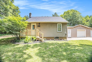 3681 Edgerton Ct, Cedar Springs, MI 49319