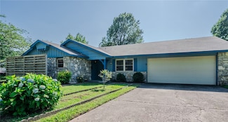 1608 Cartwright Cir, Springdale, AR 72762