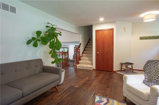 213 Hickory Ln, Otley, IA 50214
