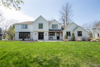 14 Wynngate Ln, Buffalo, NY 14221