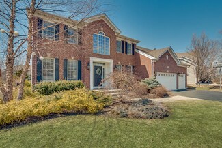 3143 Deering Bay Dr Unit 4, Naperville, IL 60564