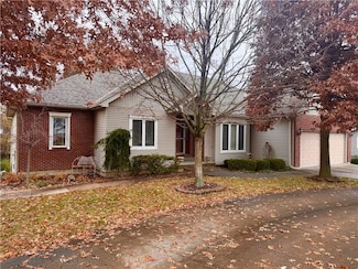 1508 Ridgeway Dr, Liberty, MO 64068