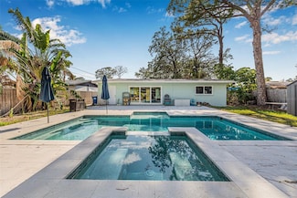 4901 Venetian Blvd NE, Saint Petersburg, FL 33703