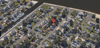 213 Grover Rd, Toms River, NJ 08753