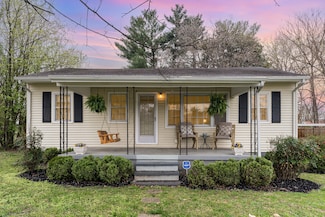 1000 Livingston St, Old Hickory, TN 37138